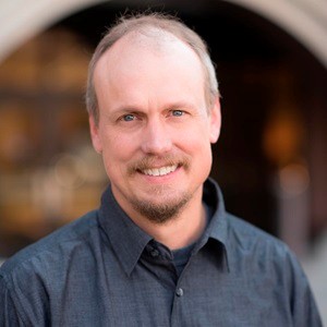 Erin Brooks professional photo.