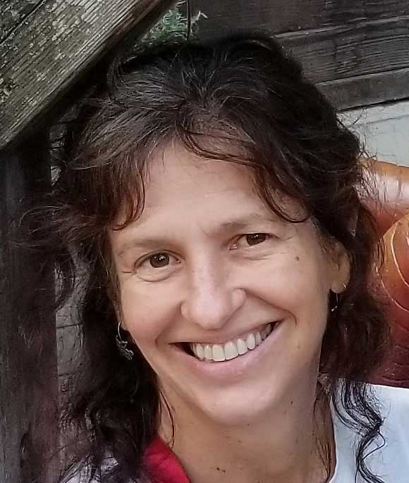 Headshot of Sarah Bergquist