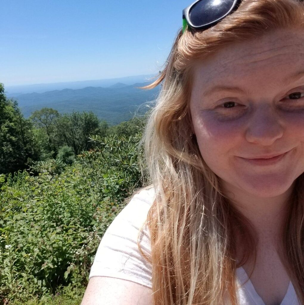 Emily Raffell Musacchi hires new Research Assistant | TFREC Admin | Washington State ...