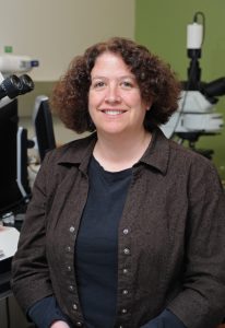 Portrait photo of Jennifer Watts.