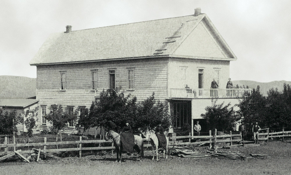 Cashupʼs famous stagecoach
stop.