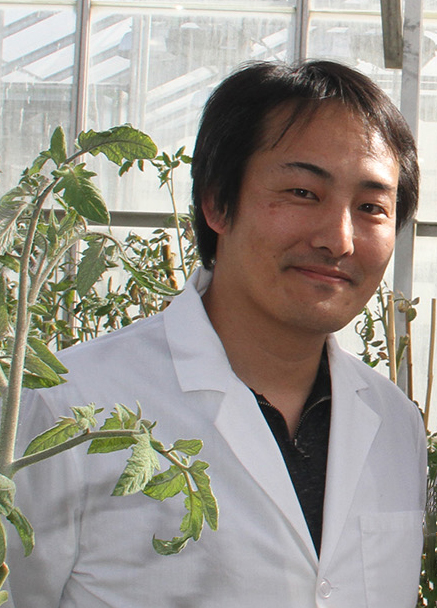 Portrait photo of Kiwamu Tanaka.