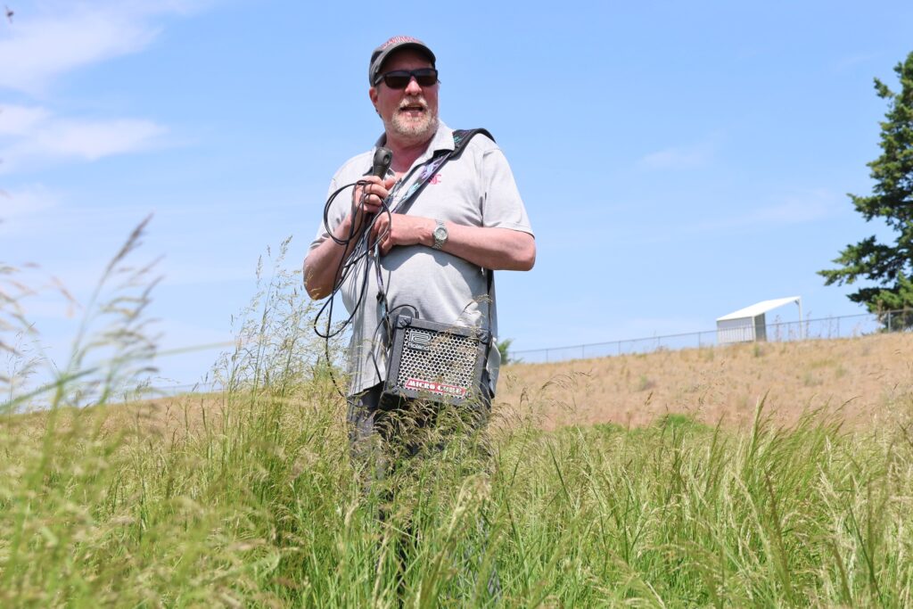 Prof. Michael Neff at farm tour