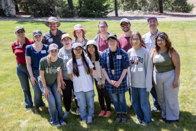 REEU summer internship members- group photo