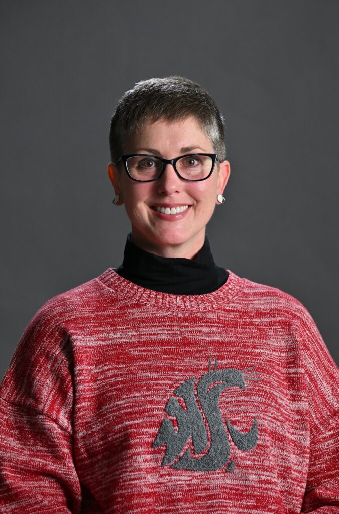 Formal portrait photo of Tarah Sullivan