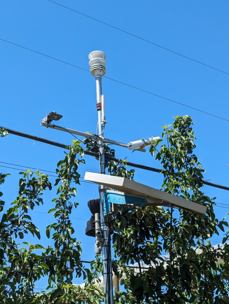 Atmosphere Sensor Tree WSU Smart Apple Orchard | Washington State University
