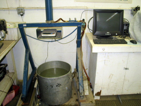 A picture of a gravitator machine.