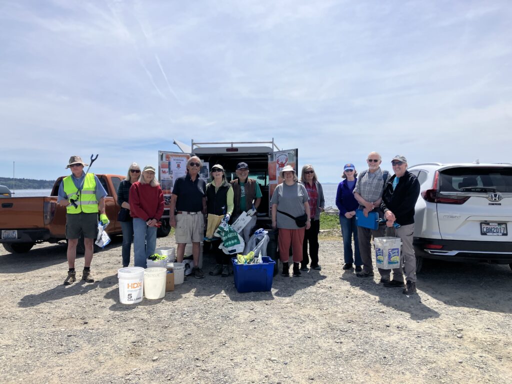Group photo of volunteers