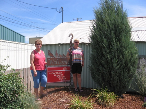 Teri and Linda at the Othello demonstration garden