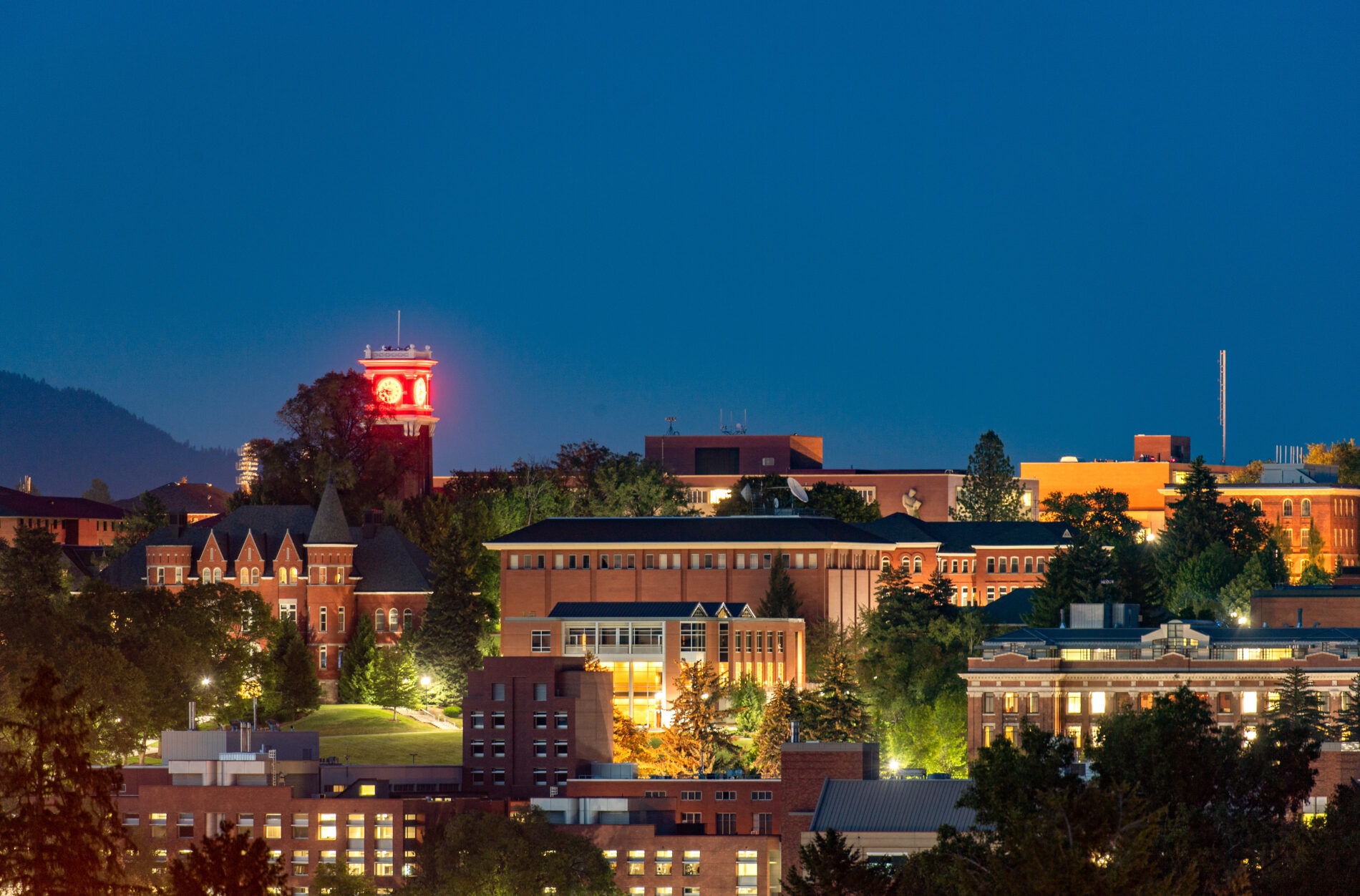 Scenic view of campus at twilight on the campus of Washington State University.