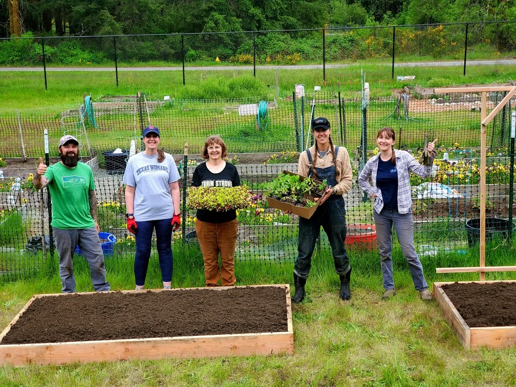 Community Gardeners at JBLM