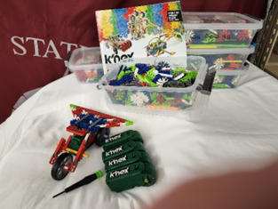 K'NEX Building Set Kit Contents