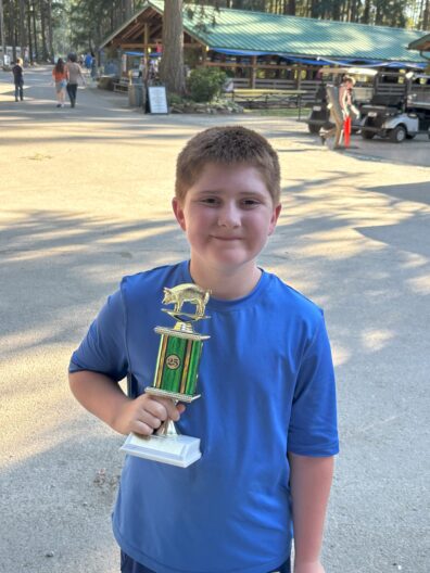 PC Fair - youth with trophy