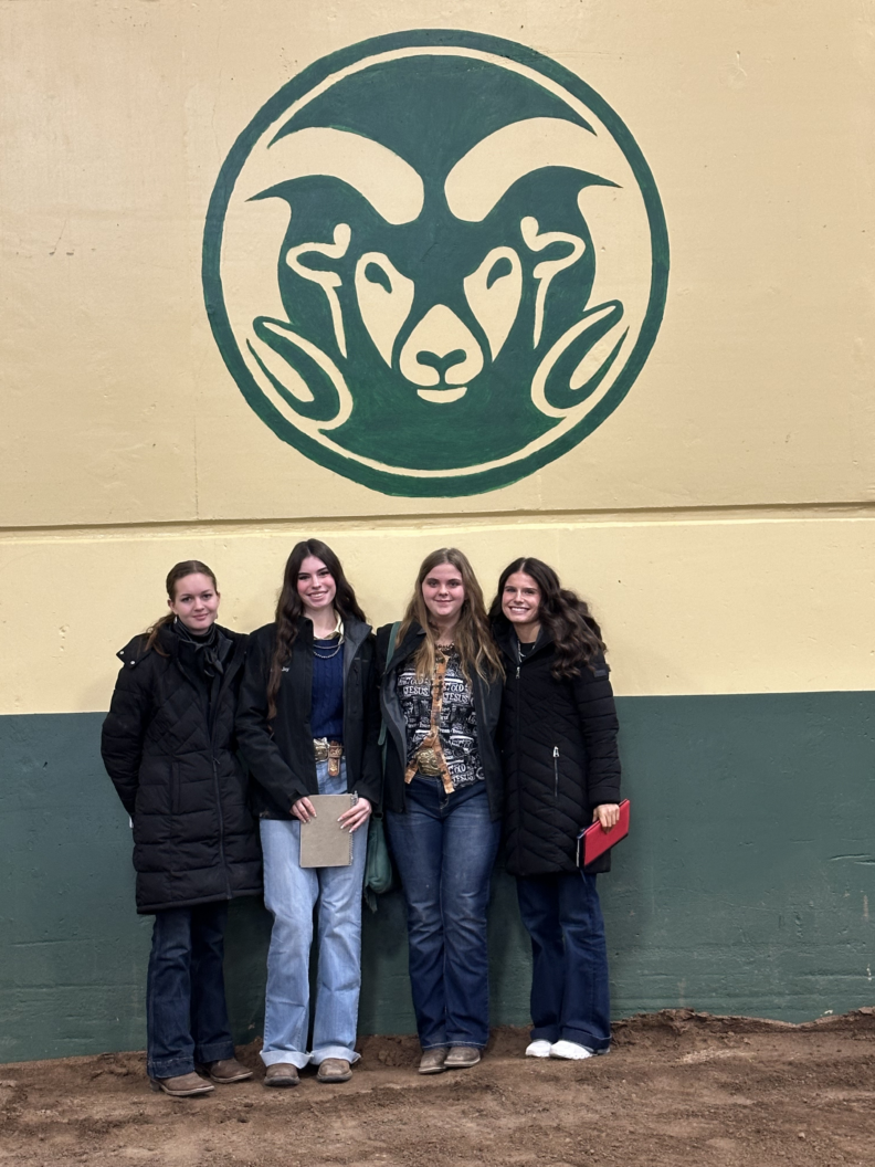 Youth members that went to the western national round up