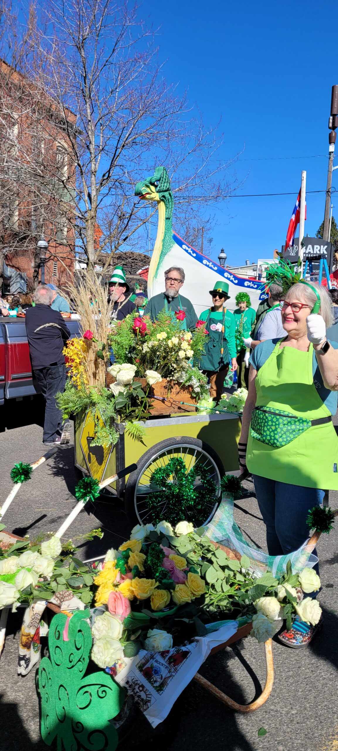 Spokane County Master Gardeners in a parade.