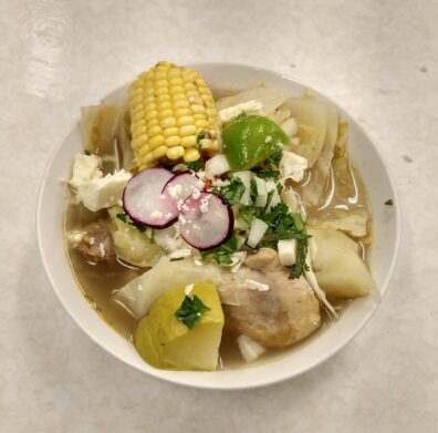 Caldo de Pollo