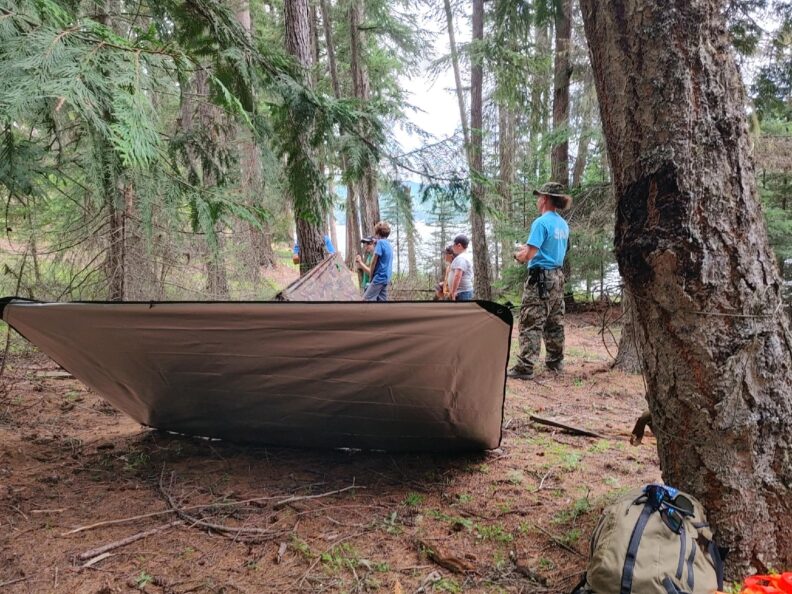 4-H Youth learning search and rescue skills