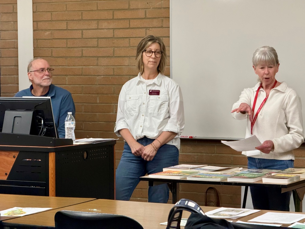 Master Gardener Sheree and MG Intern Linda opening up the Native Plants and Pollinators discussion at the "From the Ground Up" gardening workshop.  Also pictured: Rob Blade, co-speaker on the topic.