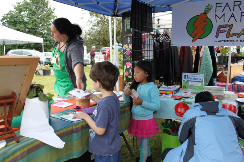 Farmers Market Flash children participating