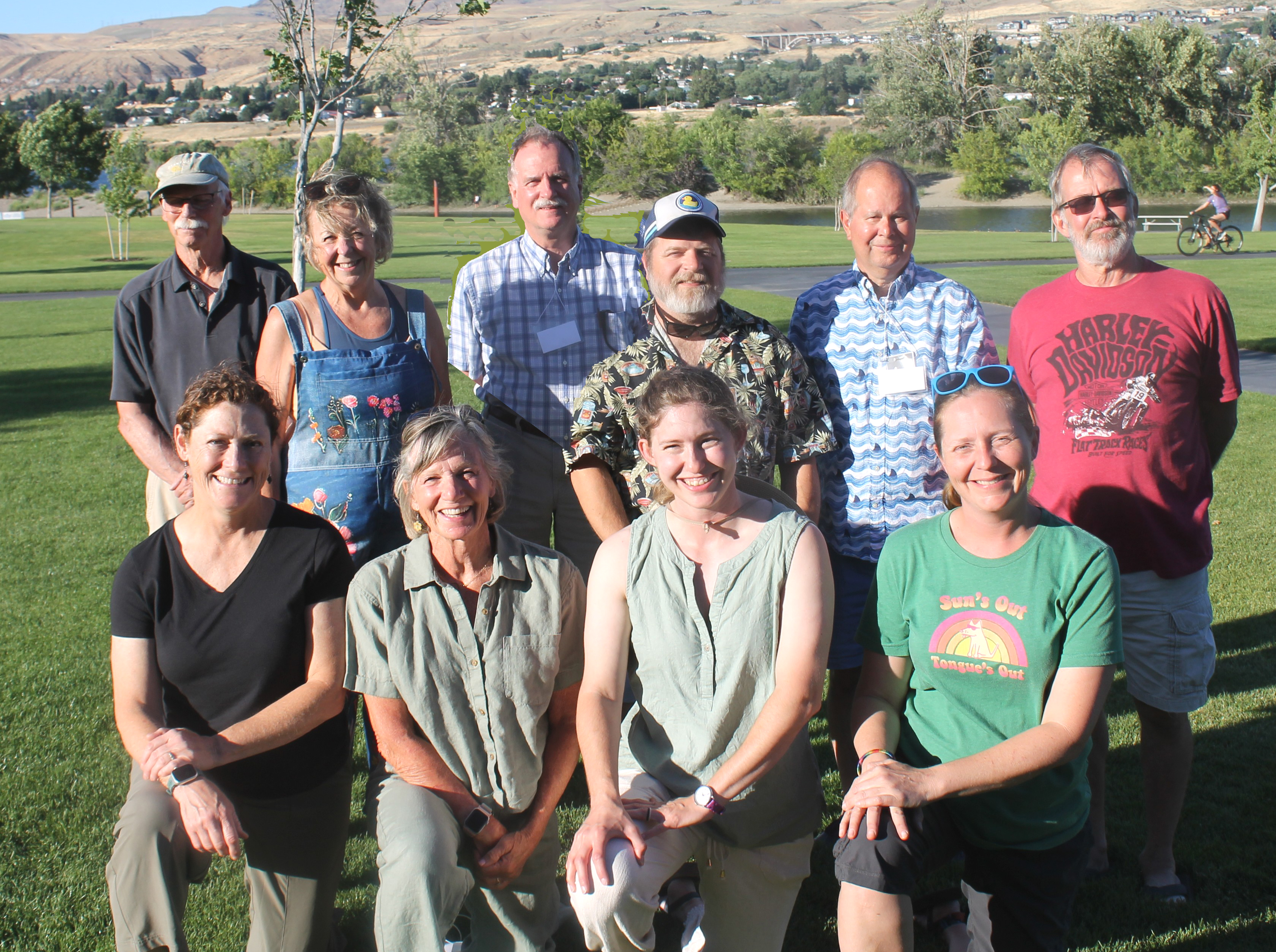 photo of 2026 graduates Master Gardeners