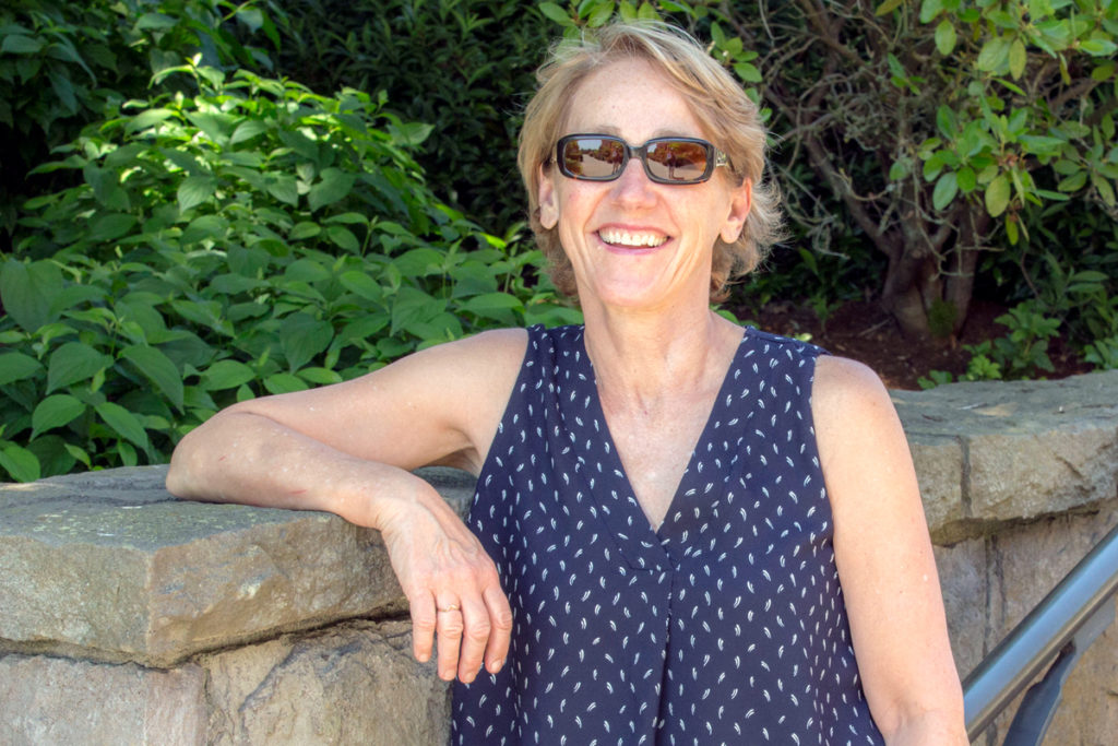 Tamara Holmlund in profile