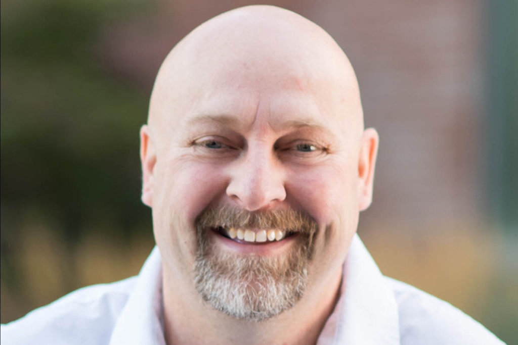 Closeup of Gordon Murdoch