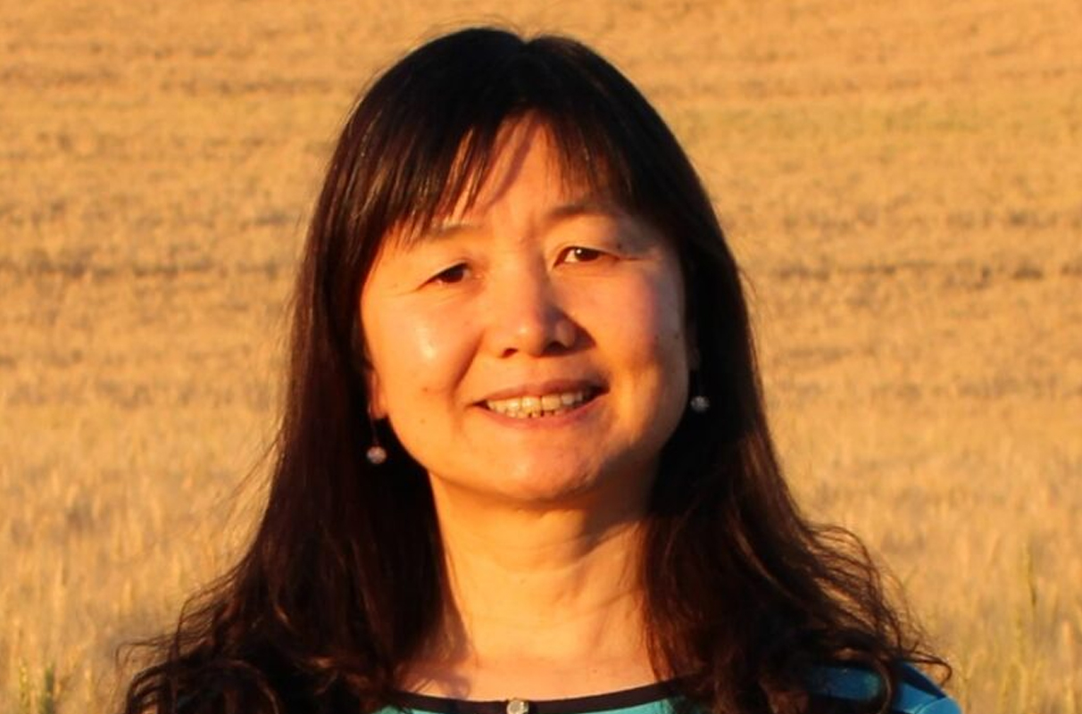 Closeup of Meijun Zhu.