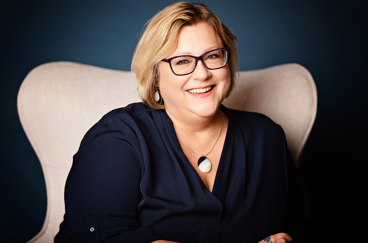 Industry expert April Reddout tapped to manage Wine Business Management Certificate - Vimarsana News
