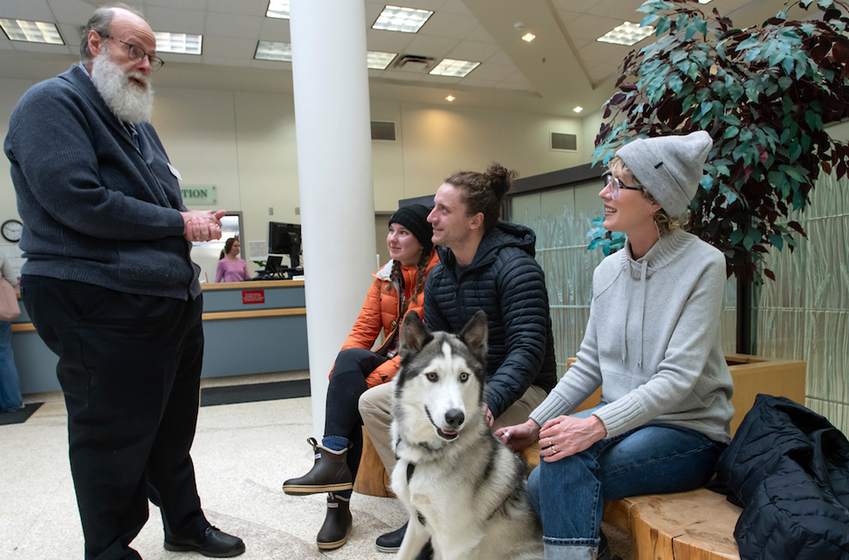 WSU veterinary chaplain one of a few in the nation - Vimarsana News