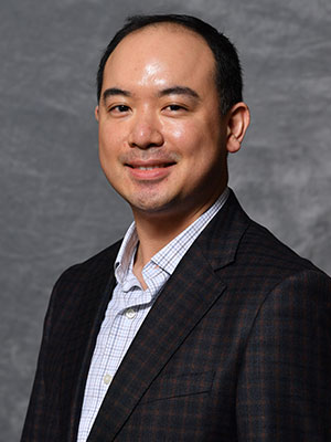 Headshot of Chris Wang.