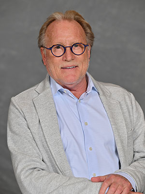 Headshot of Jeff Baker.