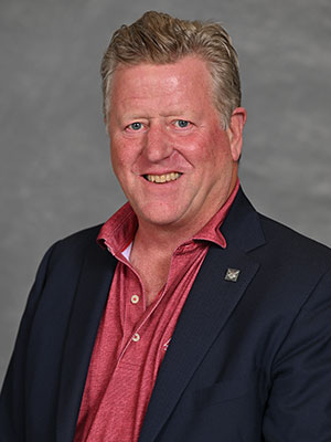 Headshot of Mark Hansen.