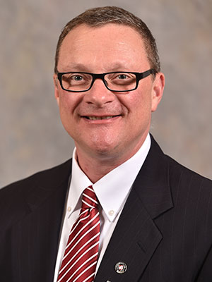 Headshot of Don Lionetti.