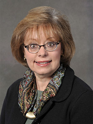 Headshot of Lisa Bliss.