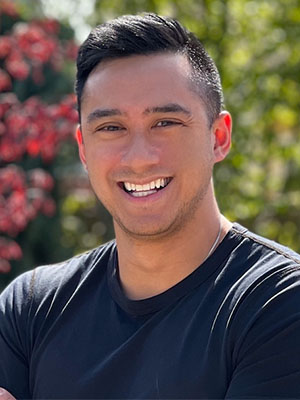 Headshot of Mark Guzman.