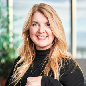 Headshot of Juli Potts