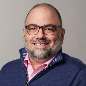 Headshot of Tony Andrade.