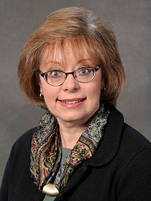 Headshot of Lisa Bliss.