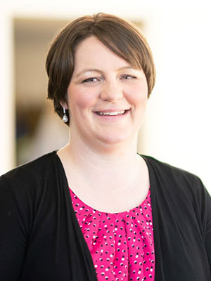 Headshot of Jamie Garlinghouse.