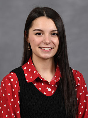 Headshot of Paris Kemmer.