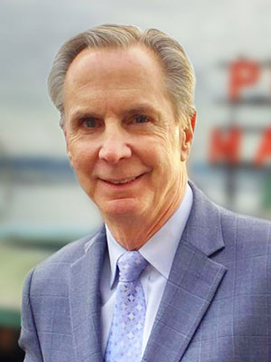 Headshot of Tom Norwalk.