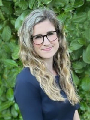 Headshot of Victoria Reibenspiess.