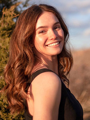 Headshot of Eva Rickard.