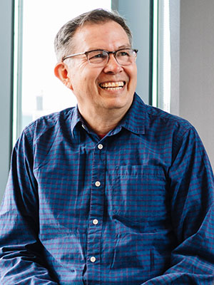 Headshot of Joe Gladstone.