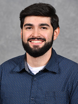 Headshot of Alex Soberanes.
