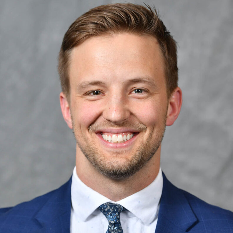 Headshot of Shaun Parkinson.