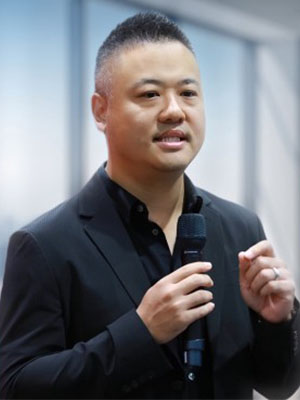 Headshot of Andy Tai.