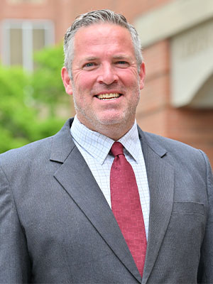 Headshot of Jim Harbour.