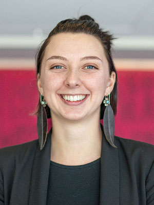 Headshot of Libby Melcher.