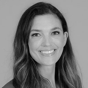 Grayscale headshot of Lisa Young.